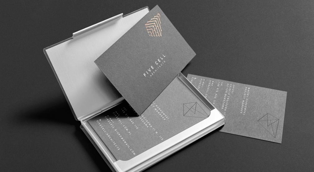 上海名片印刷：吉印通平衡個(gè)性化與標(biāo)準(zhǔn)化，適配企業(yè)多元需求